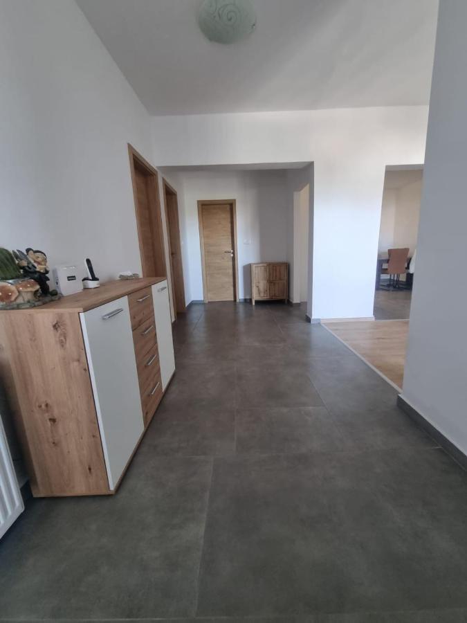 Apartment Mate Sukošan 外观 照片